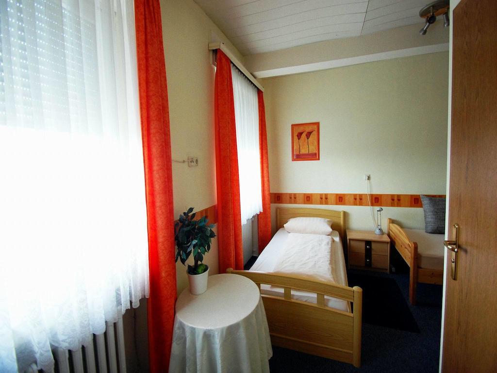 ברגהיים Hotel Konert חדר תמונה