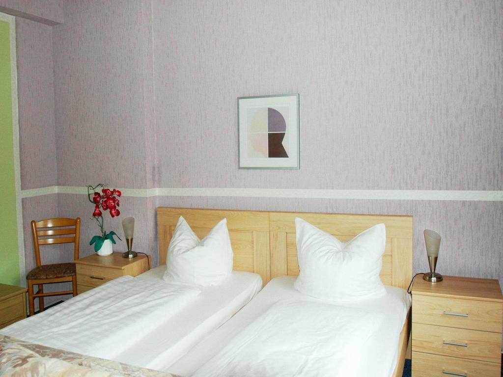 ברגהיים Hotel Konert מראה חיצוני תמונה